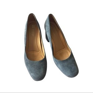 Naturalizer suede hells